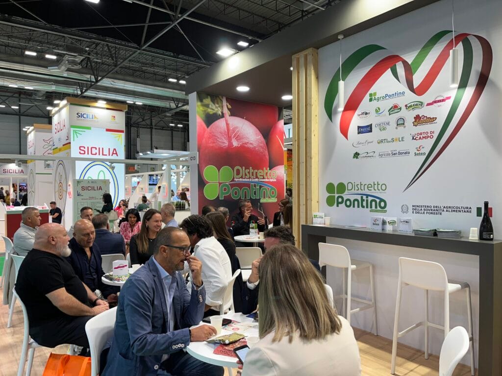 Incontri commerciali allo stand pontino di Fruit Attraction 2025